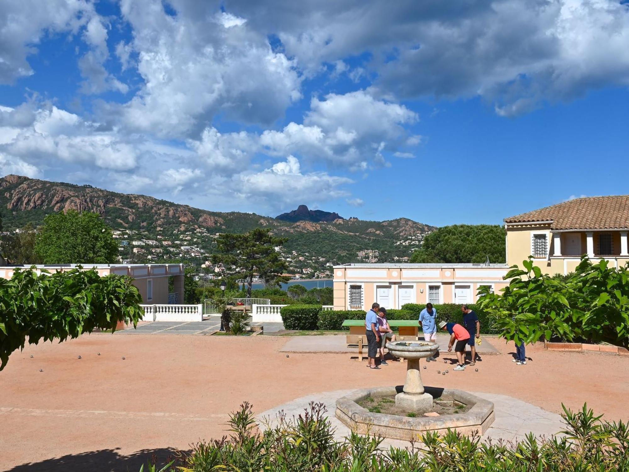 Apartment Village Cap Estérel - Le Village-68 Saint-Raphaël Esterno foto